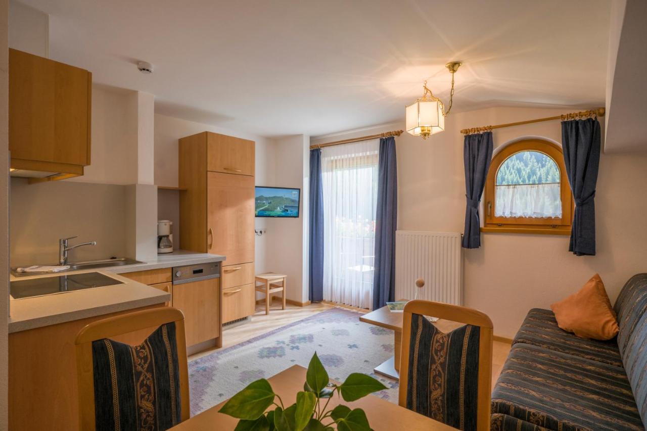 גרלוס Appartement Hotel Garni Matthaeuserhof מראה חיצוני תמונה