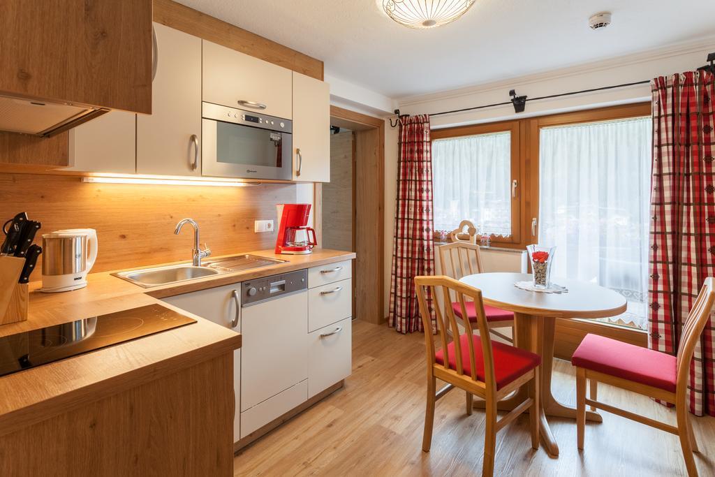גרלוס Appartement Hotel Garni Matthaeuserhof מראה חיצוני תמונה