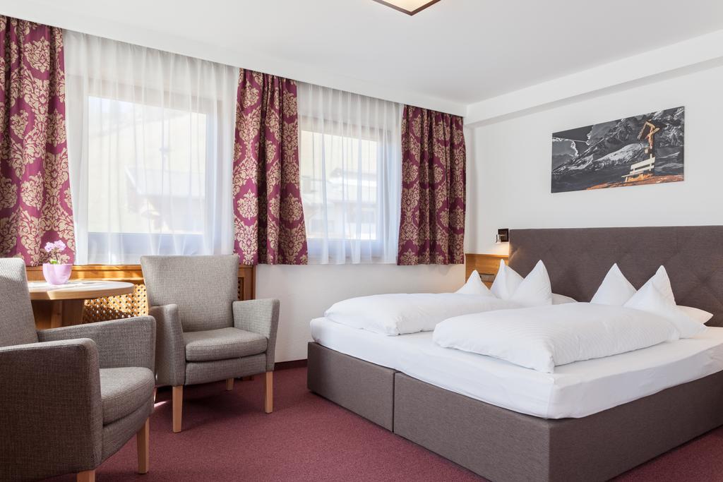 גרלוס Appartement Hotel Garni Matthaeuserhof מראה חיצוני תמונה