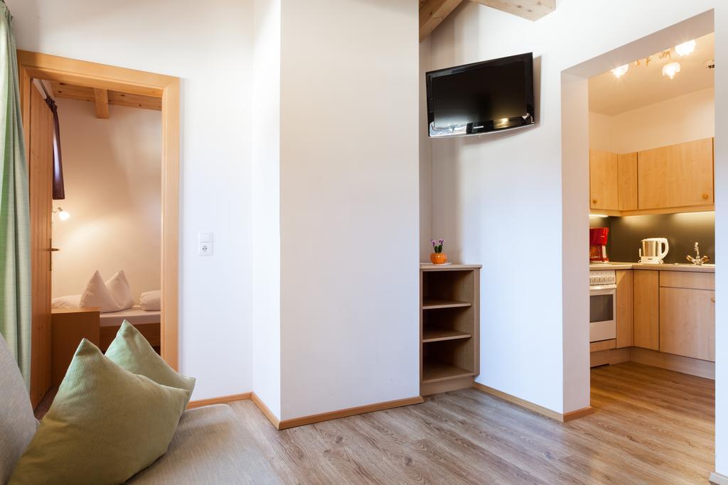 גרלוס Appartement Hotel Garni Matthaeuserhof מראה חיצוני תמונה